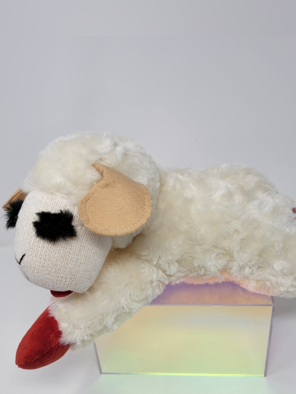 NWOT Shari Lewis’ Classic LAMB CHOP 10" Plush by Aurora (2010)